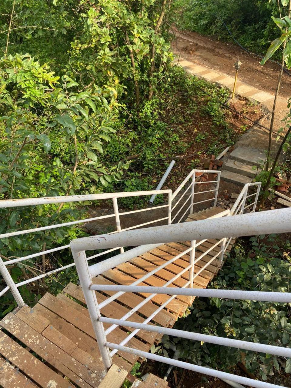 Eshi Resorts And Restaurant - Bhimashankars Jungle Luxury Resort Taleghar Kültér fotó