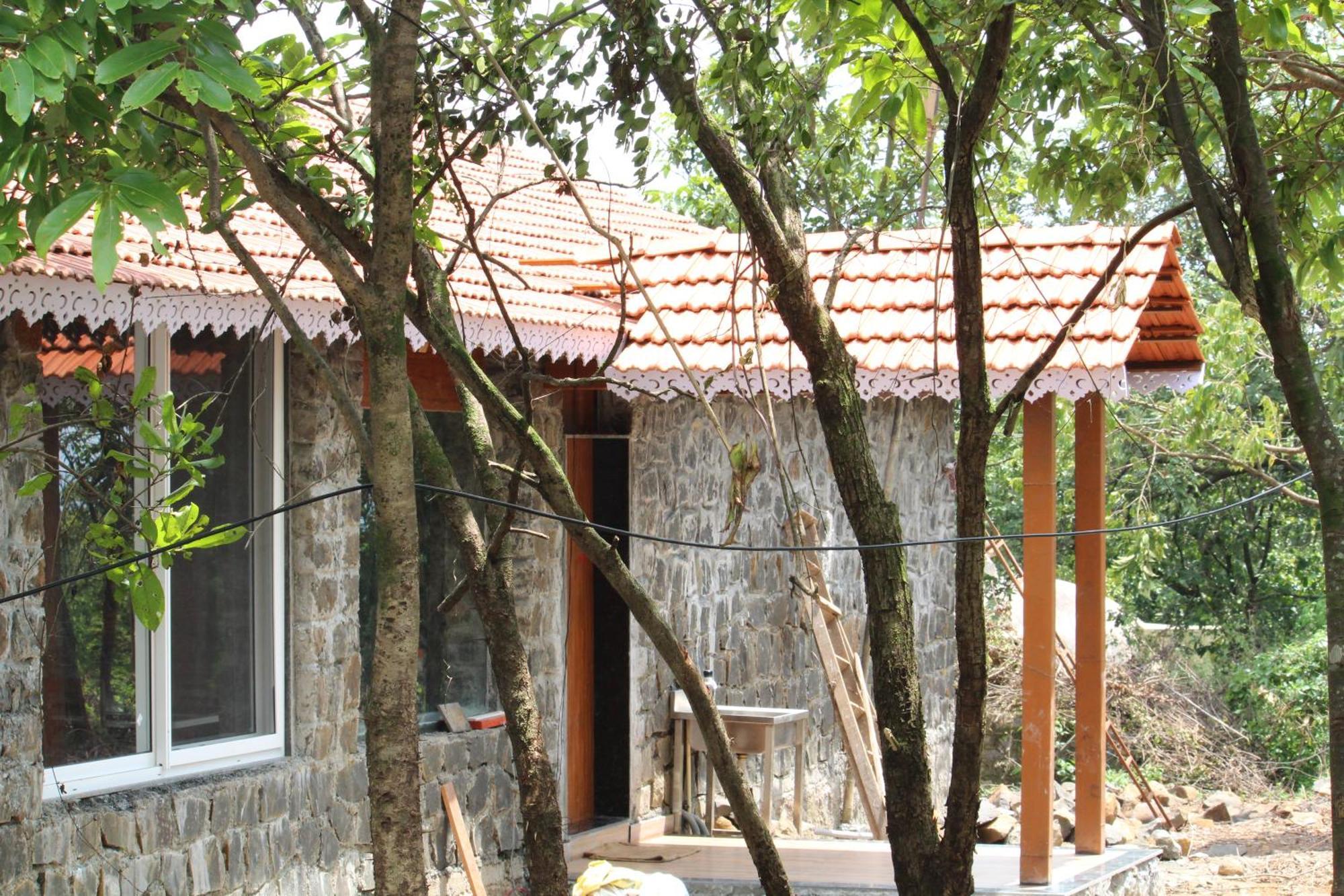 Eshi Resorts And Restaurant - Bhimashankars Jungle Luxury Resort Taleghar Kültér fotó