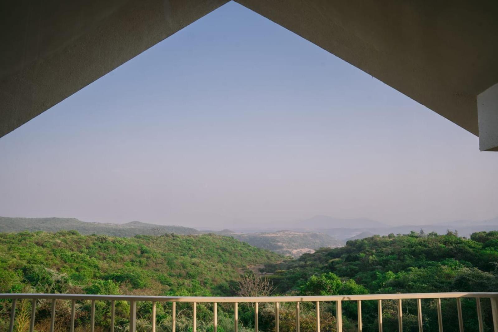 Eshi Resorts And Restaurant - Bhimashankars Jungle Luxury Resort Taleghar Kültér fotó